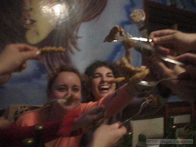2000_12.jpg