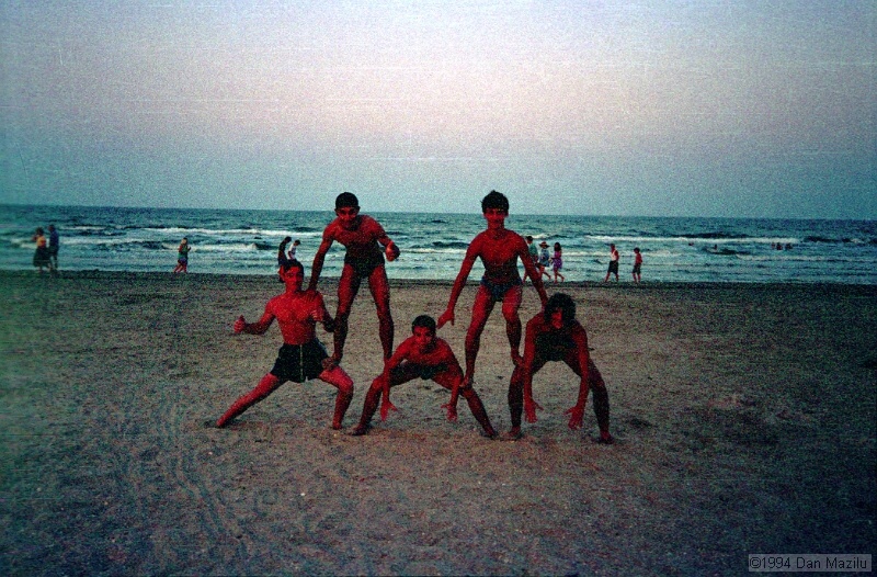 IMG2002.jpg