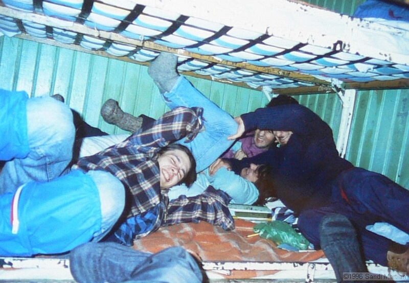 03.jpg
