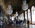 047.Si_iar_sala_oglinzilor