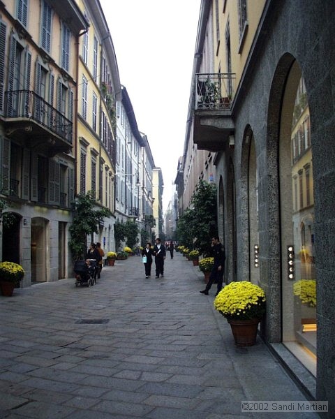 Strada_milaneza.jpg